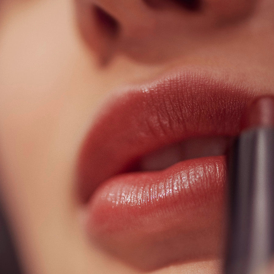 luxury lip tint - intrigue